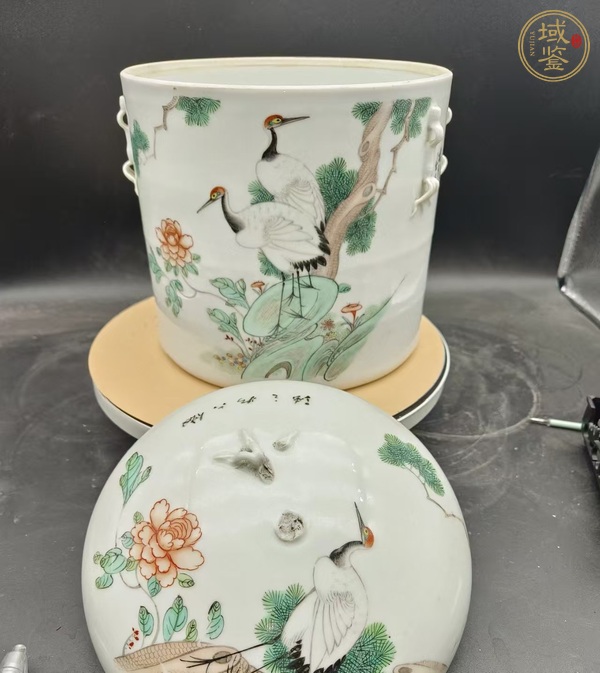 古玩粉彩祝壽圖蓋罐真品鑒賞圖