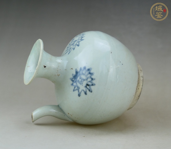 古玩陶瓷青花花卉紋單手執(zhí)壺真品鑒賞圖