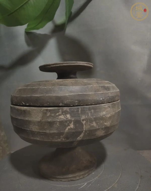 古玩陶瓷漢代灰陶豆真品鑒賞圖
