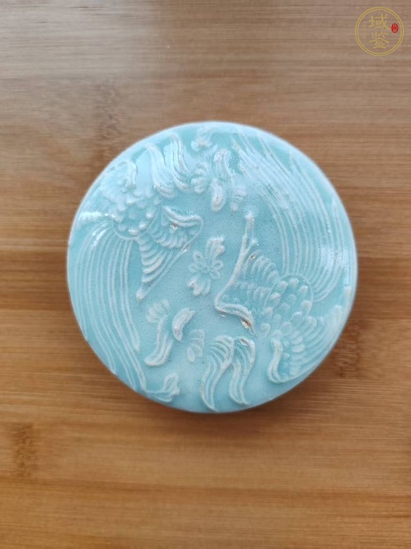 古玩陶瓷鳳紋印花粉盒真品鑒賞圖