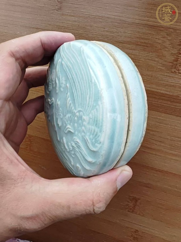 古玩陶瓷鳳紋印花粉盒真品鑒賞圖