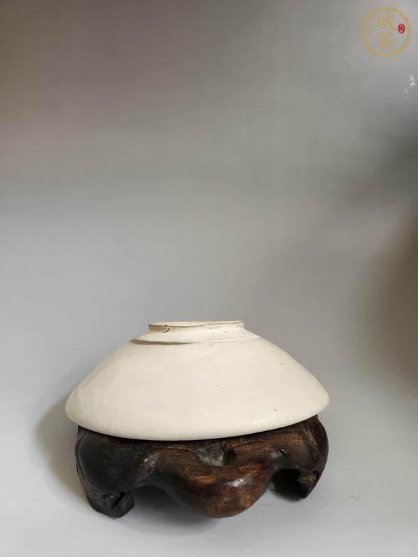 古玩陶瓷北宋時期白耀州盞真品鑒賞圖