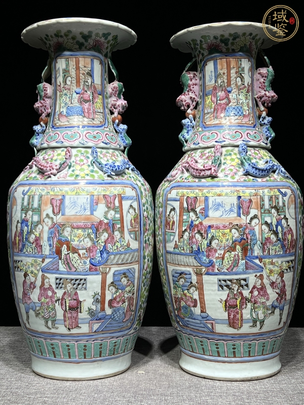 古玩陶瓷粉彩人物故事紋花口瓶真品鑒賞圖