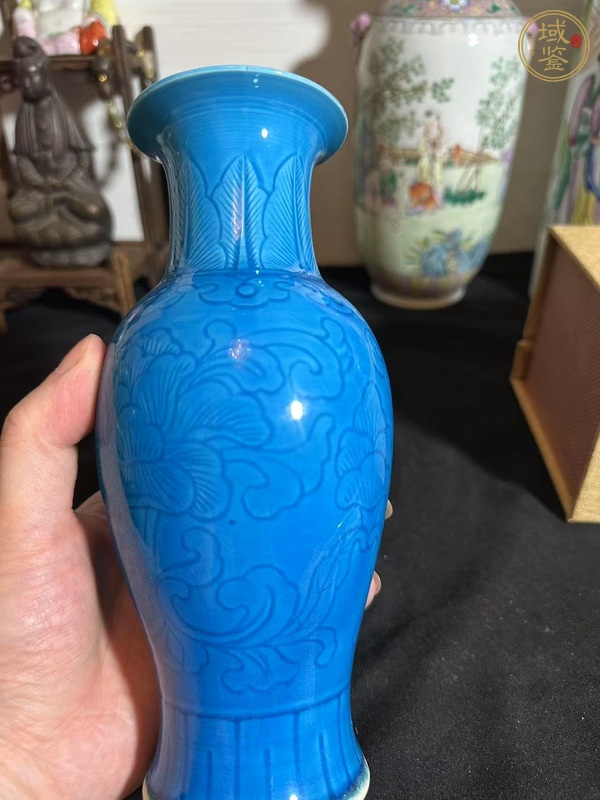 古玩陶瓷孔雀藍(lán)釉觀音瓶真品鑒賞圖