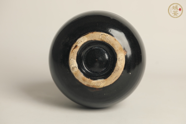古玩陶瓷黑釉瓶真品鑒賞圖