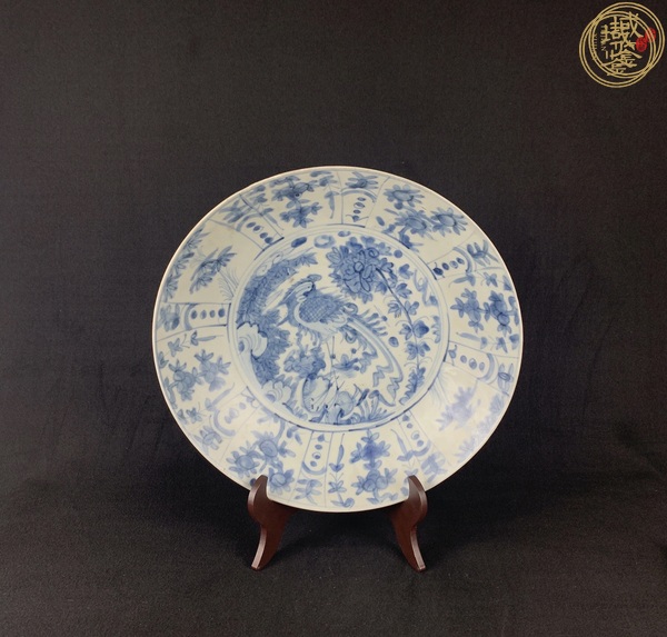 古玩陶瓷青花鳳凰牡丹盤真品鑒賞圖