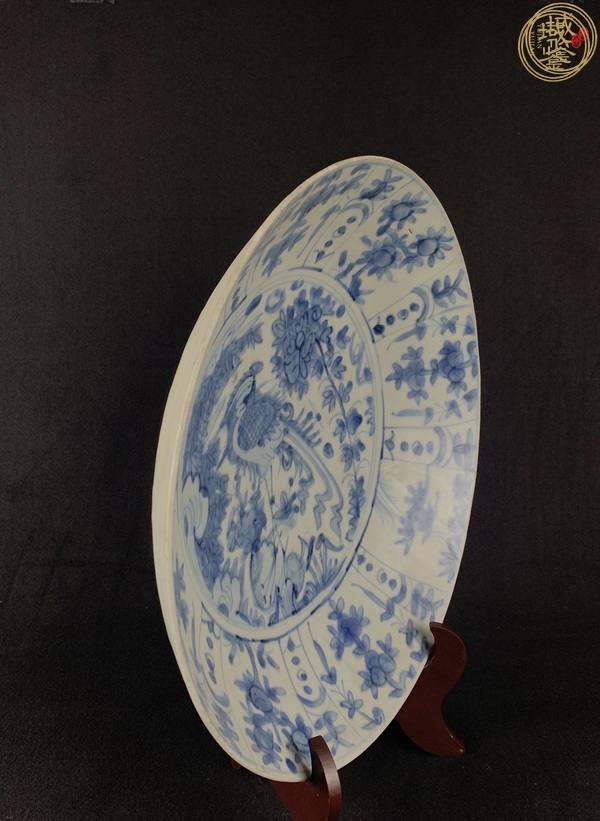 古玩陶瓷青花鳳凰牡丹盤真品鑒賞圖