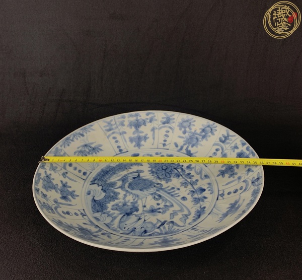 古玩陶瓷青花鳳凰牡丹盤真品鑒賞圖