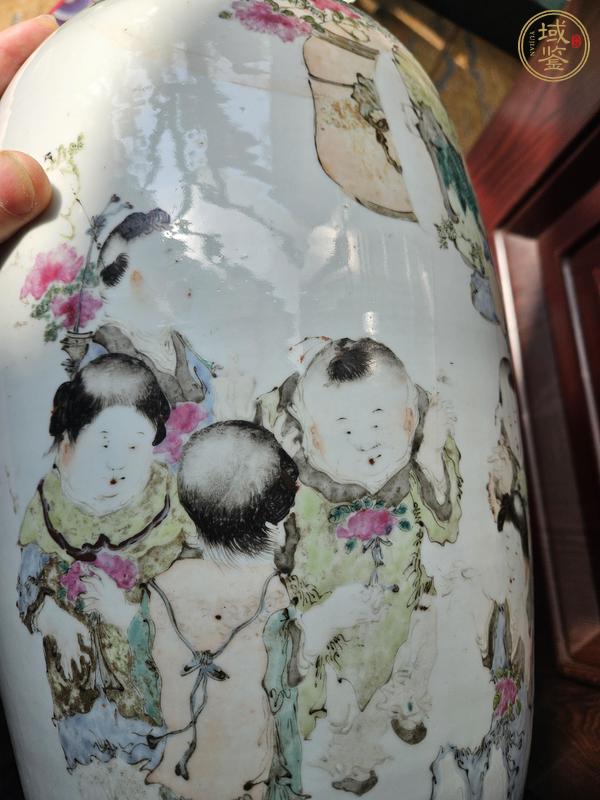 古玩陶瓷淺絳彩人物故事紋撇口瓶真品鑒賞圖