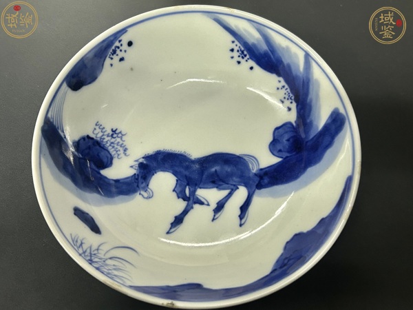 古玩陶瓷青花駿馬圖盤真品鑒賞圖