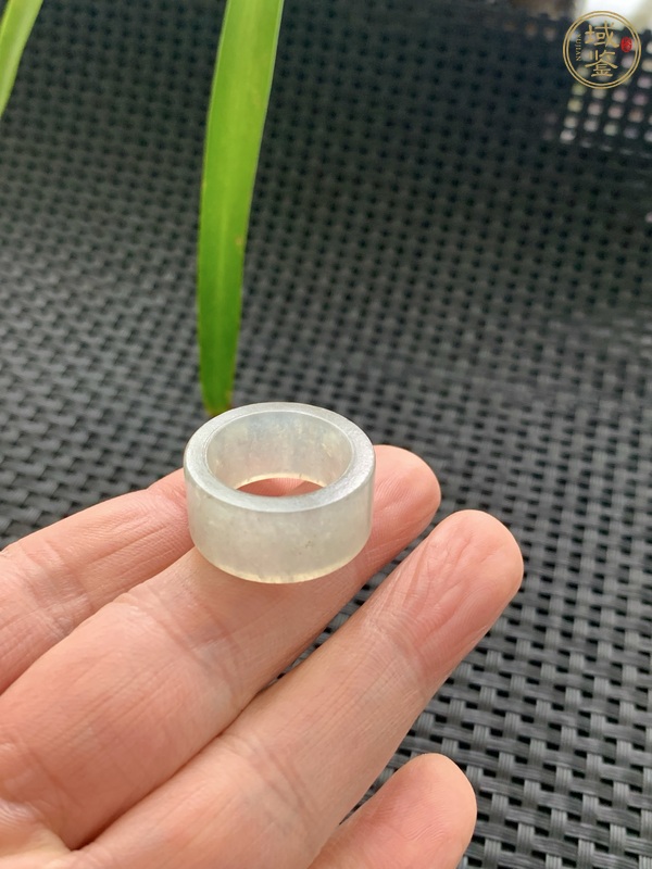 古玩玉器天然翡翠“指環(huán)”真品鑒賞圖