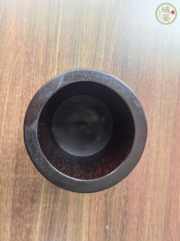 古玩雜項(xiàng)紫檀木雕刻制作筆筒真品鑒賞圖