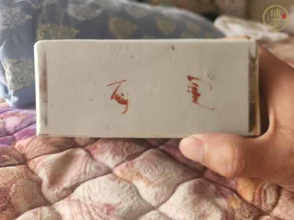 古玩陶瓷粉彩仕女圖瓷枕真品鑒賞圖