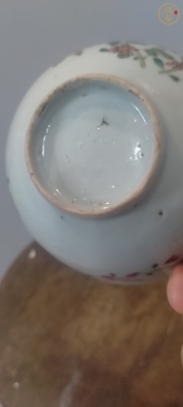 古玩乾隆粉彩茶圓真品鑒賞圖
