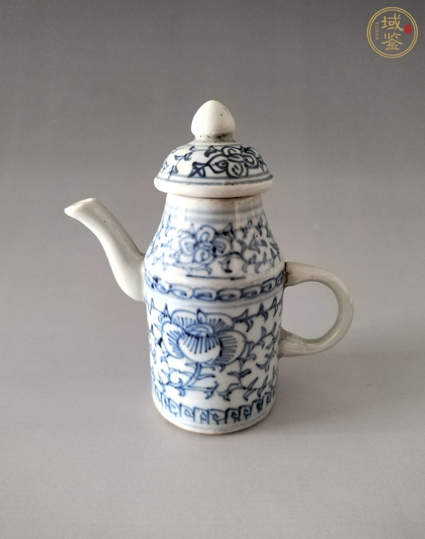 古玩陶瓷青花淡描花卉紋酒壺真品鑒賞圖