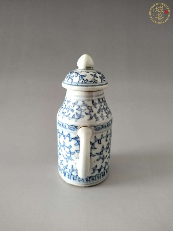 古玩陶瓷青花淡描花卉紋酒壺真品鑒賞圖