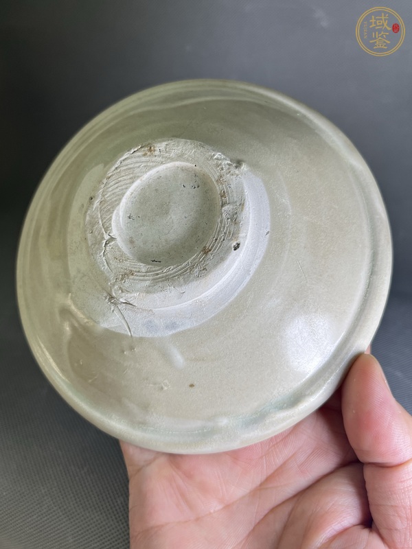 古玩陶瓷邢窯白瓷唇口碗真品鑒賞圖