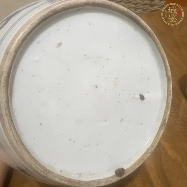 古玩陶瓷龍紋青花罐真品鑒賞圖