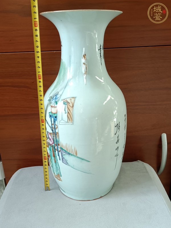 古玩陶瓷粉彩人物故事紋雙耳瓶真品鑒賞圖