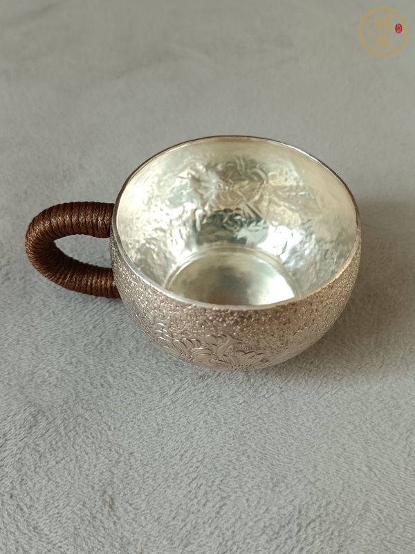 古玩銀杯子真品鑒賞圖