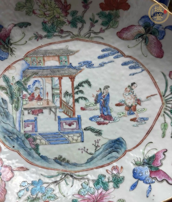 古玩陶瓷清中期 粉彩人物紋貢盤真品鑒賞圖