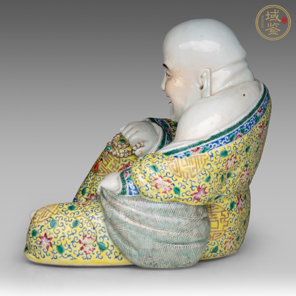 古玩陶瓷粉彩纏枝花卉紋彌勒笑佛真品鑒賞圖