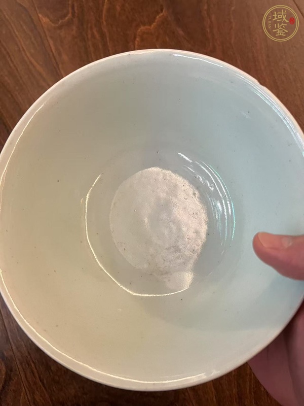 古玩陶瓷青花釉里紅碗真品鑒賞圖