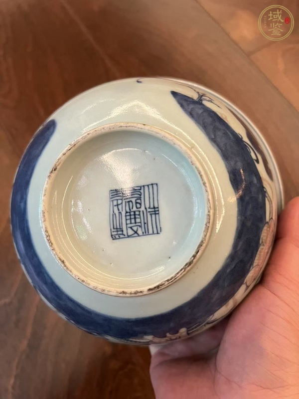 古玩陶瓷青花釉里紅碗真品鑒賞圖