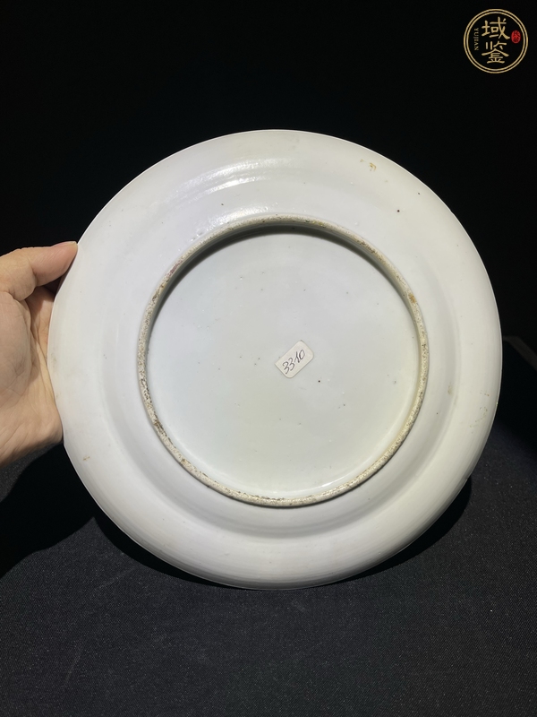 古玩陶瓷黃地粉彩三多花卉紋盤真品鑒賞圖