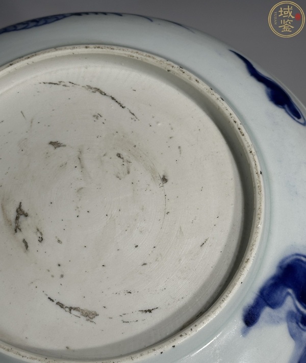 古玩陶瓷雍正過墻龍紋盤拍賣,當(dāng)前價(jià)格5000元