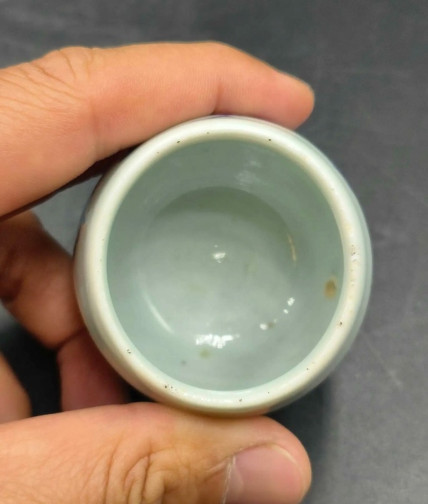古玩陶瓷清晚期青花山水人物紋鳥食罐拍賣,當前價格866元