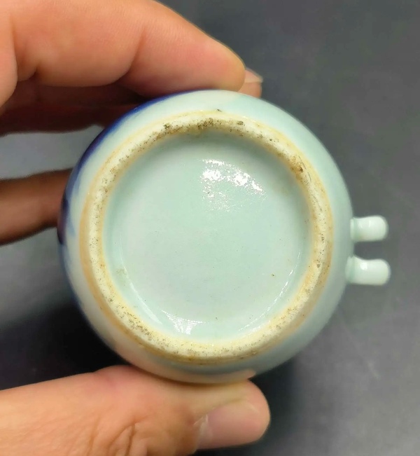 古玩陶瓷清晚期青花山水人物紋鳥食罐拍賣,當前價格866元