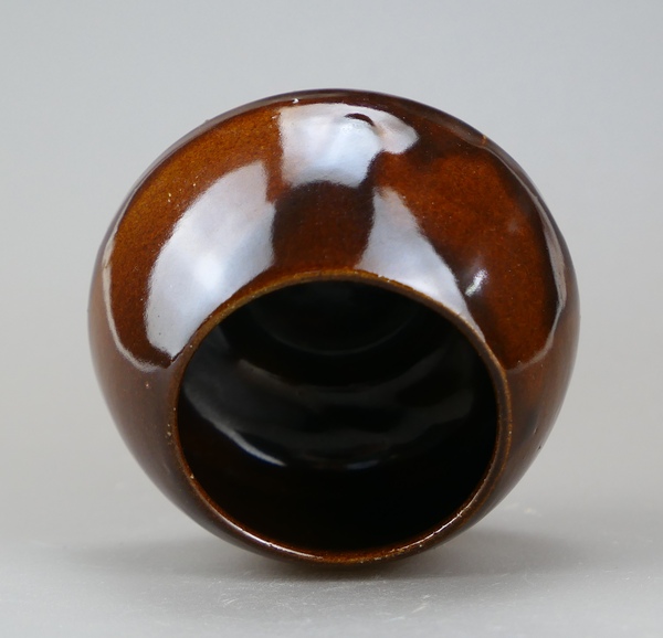 古玩陶瓷精品:明清定窯系紫金釉雞心罐（文房雅器）拍賣，當前價格39元