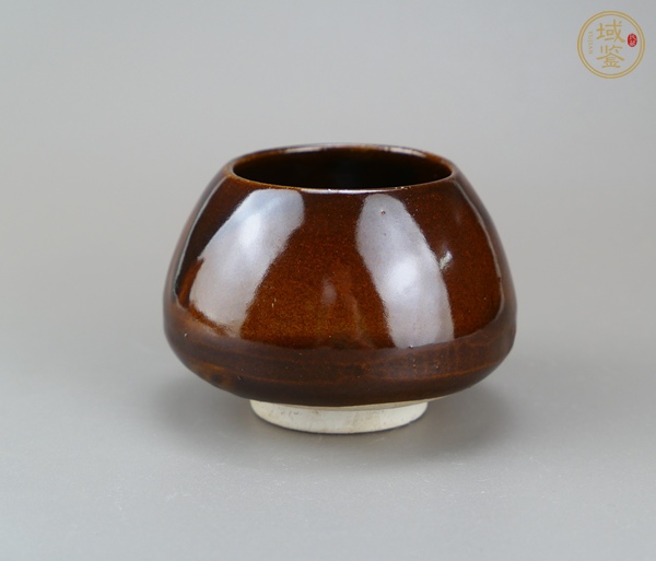 古玩陶瓷定窯系紫金釉雞心罐真品鑒賞圖