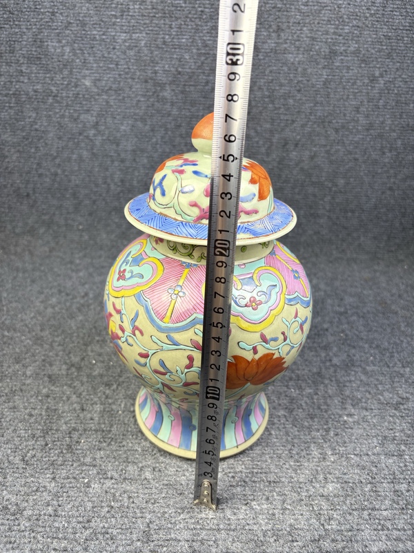 古玩陶瓷粉彩花卉紋將軍罐拍賣,當前價格3988元