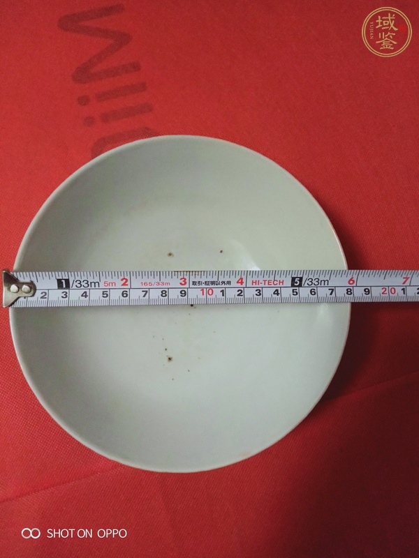 古玩陶瓷珊瑚紅釉碗真品鑒賞圖