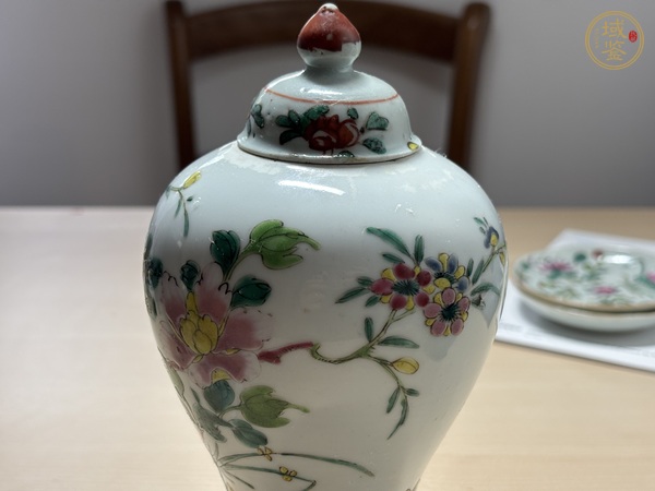 古玩陶瓷雍乾粉彩瓶真品鑒賞圖