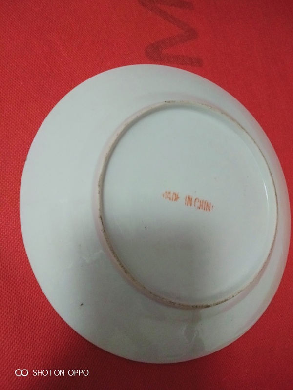 古玩陶瓷廣彩百蝴蝶紋盤拍賣,當前價格1980元
