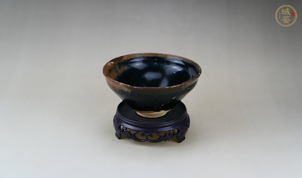 古玩陶瓷遇林亭窯黑釉絲毫茶盞真品鑒賞圖