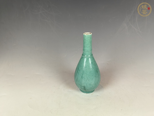 古玩陶瓷清中孔雀綠玹紋撣瓶真品鑒賞圖