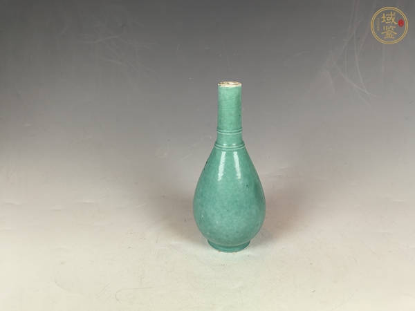 古玩陶瓷清中孔雀綠玹紋撣瓶真品鑒賞圖