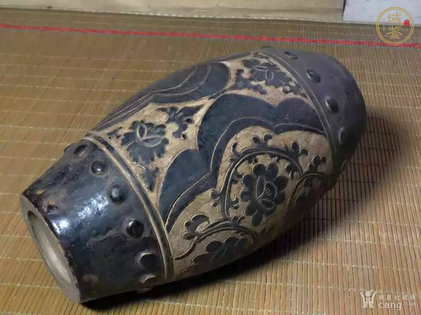 古玩陶瓷黑釉剃花鼓丁蓋罐真品鑒賞圖