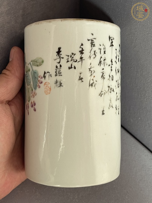 古玩陶瓷晚清淺降彩花鳥筆筒真品鑒賞圖