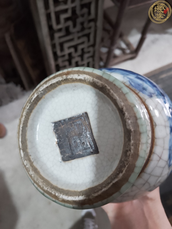 古玩陶瓷三色釉四愛圖瓶真品鑒賞圖