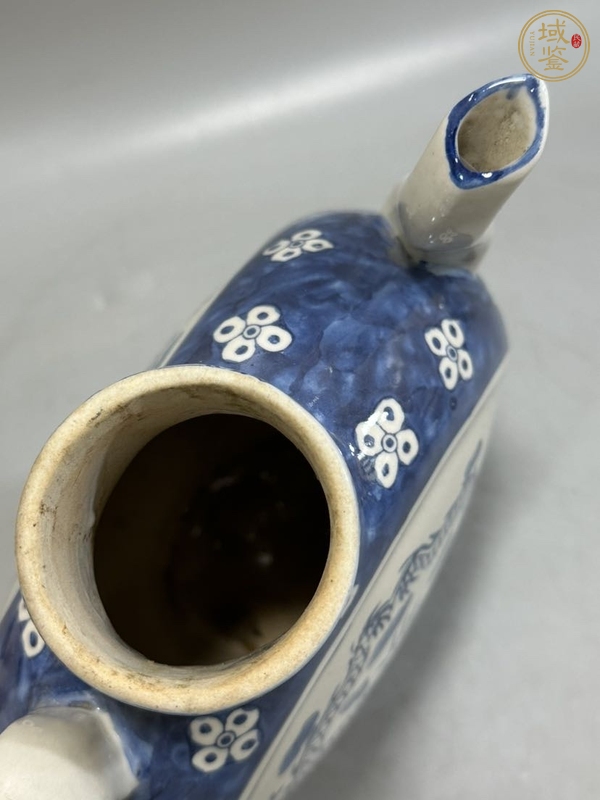 古玩陶瓷青花龍紋壺真品鑒賞圖
