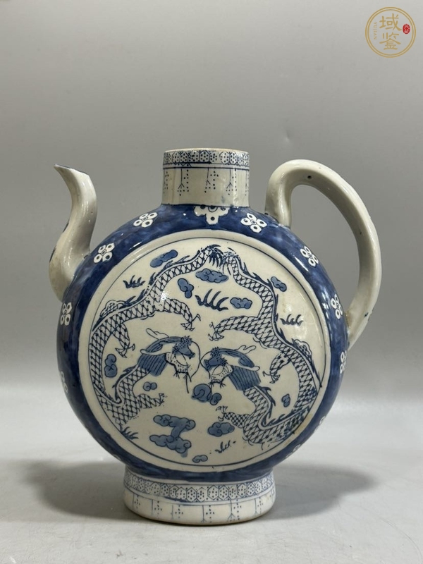 古玩陶瓷青花龍紋壺真品鑒賞圖