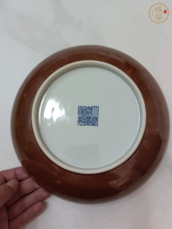 古玩陶瓷紫金釉盤真品鑒賞圖