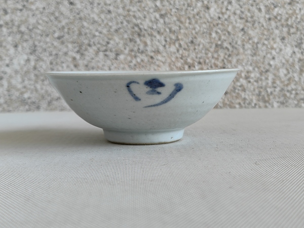 古玩陶瓷青花碗拍賣，當(dāng)前價格680元