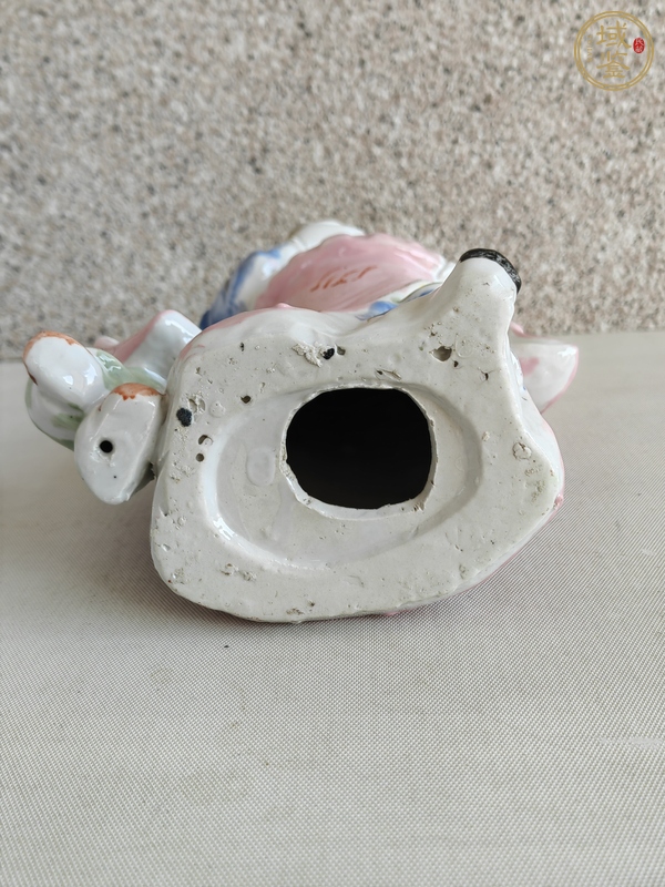 古玩陶瓷粉彩財神造像真品鑒賞圖