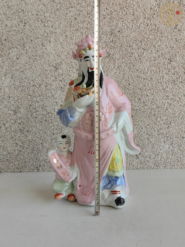古玩陶瓷粉彩財神造像真品鑒賞圖